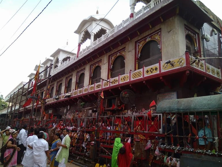 मेहंदीपुर बालाजी मंदिर का इतिहास और दर्शन की पूरी जानकारी - Mehandipur Balaji Temple In Hindi