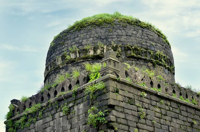 लोहागढ़ किला घूमने जाने का सबसे अच्छा समय