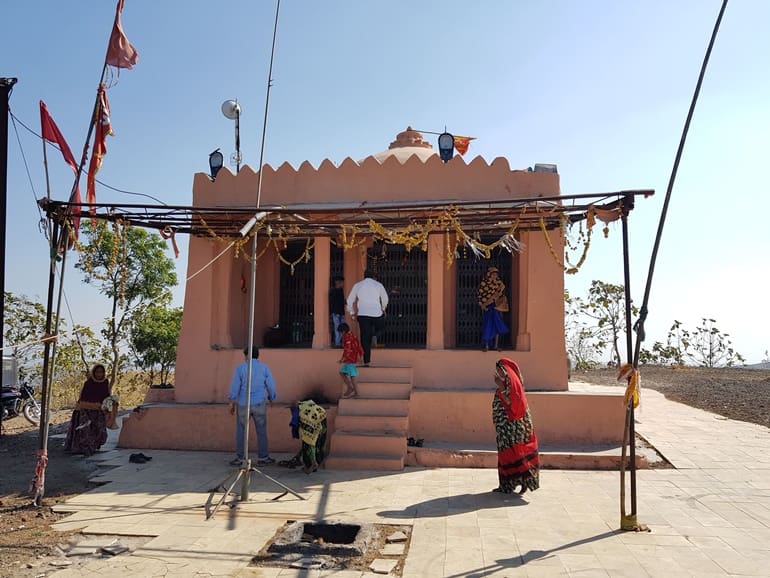 बांसवाड़ा के प्रसिद्ध मंदिर सवाईमाता मंदिर 