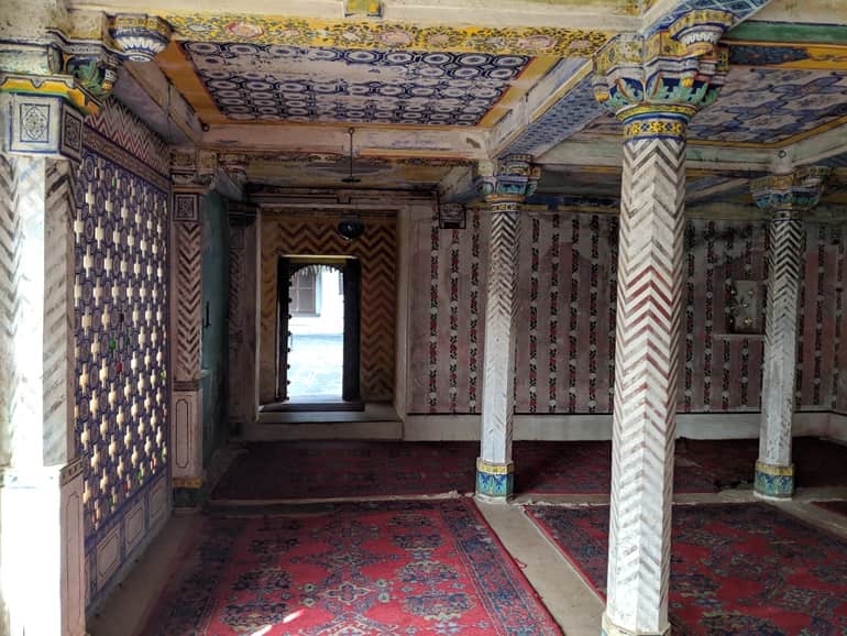 डूंगरपुर के प्रसिद्ध आकर्षण स्थल जूना महल 