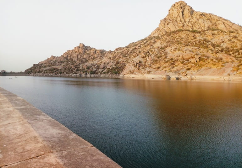 जवाई बांध का इतिहास और इसके पर्यटन स्थल की जानकारी - Jawai Dam In Hindi