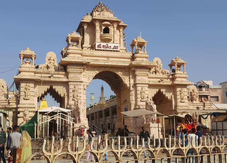 गुजरात के मशहूर धार्मिक स्थल दांता अंबाजी 