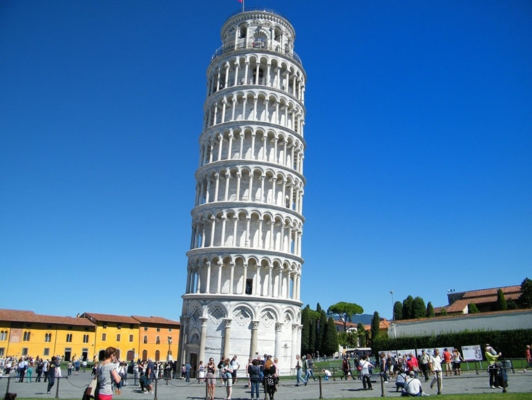इटली का लीनिंग टॉवर