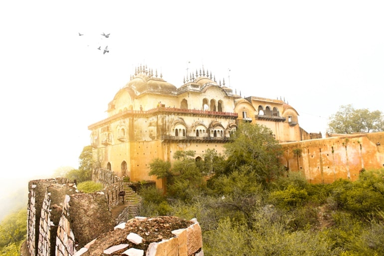अलवर जिले के बाला किला पर्यटन की जानकारी - Alwar Fort In Hindi