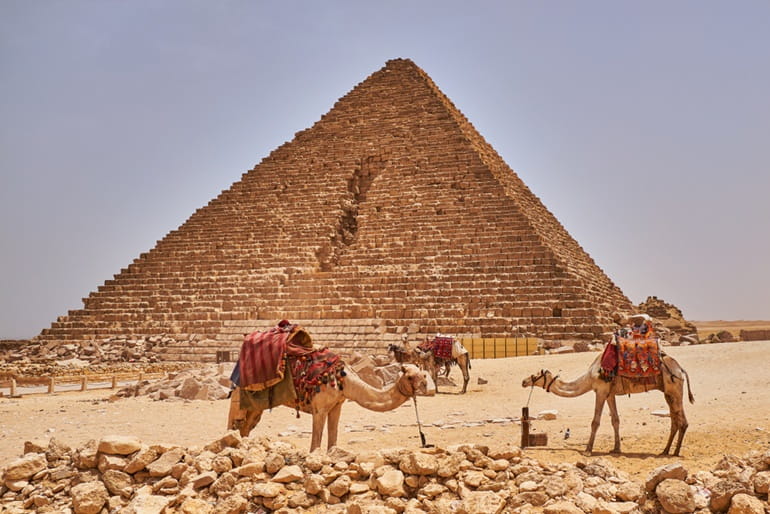 पिरामिड ऑफ़ मेनकौरे