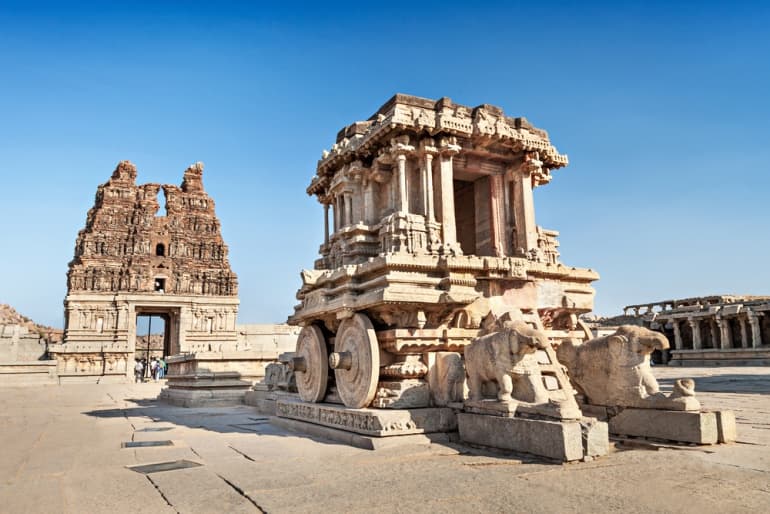 कर्नाटक पर्यटन में देखने लायक जगह हम्पी 