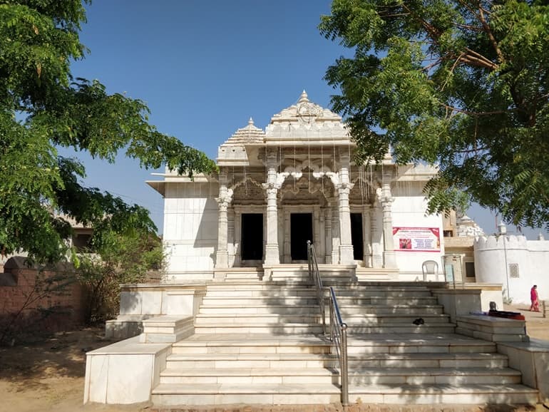 नागौर जिले का आकर्षण स्थल जैन ग्लास मंदिर