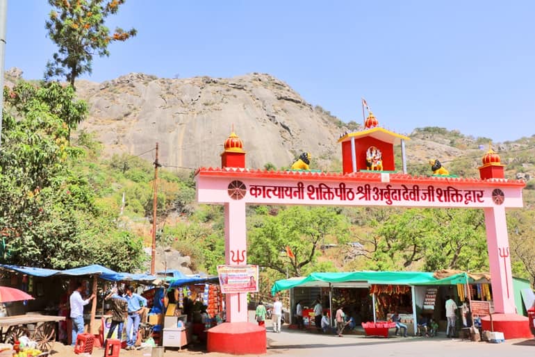 अर्बुदा देवी मंदिर हिल पर्यटन माउंट आबू 