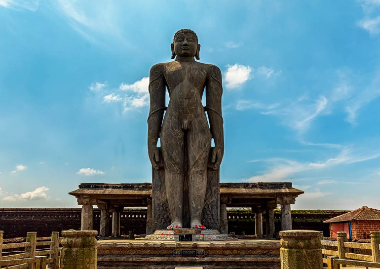 कर्नाटक के प्रमुख तीर्थ स्थल श्रवणबेलगोला