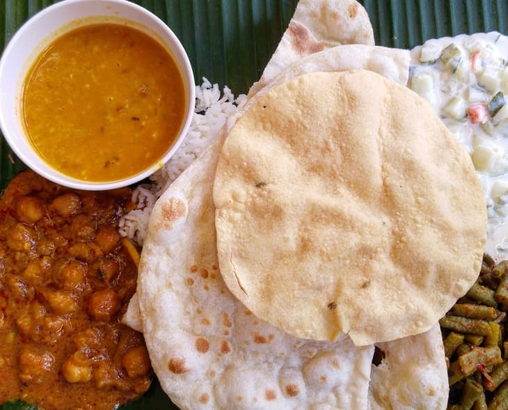 झारखंड पर्यटन में खाने के लिए प्रसिद्ध स्थानीय भोजन 