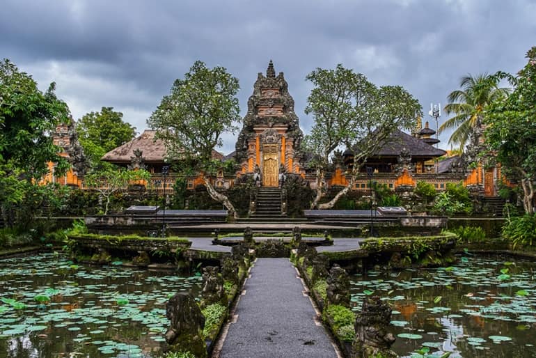 उबड पर्यटन इंडोनेशिया में घूमने लायक जगह