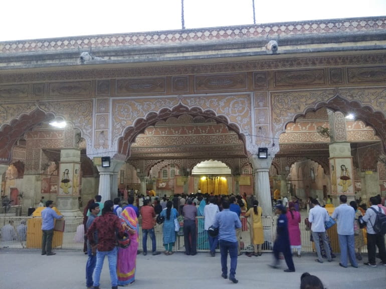  गोविंद देव जी टेम्पल जयपुर की वास्तुकला
