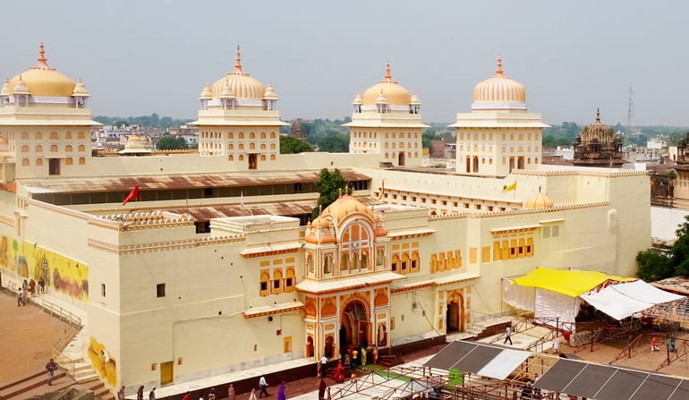 भारत में प्रमुख राम मंदिर राम राजा मंदिर ओरछा 