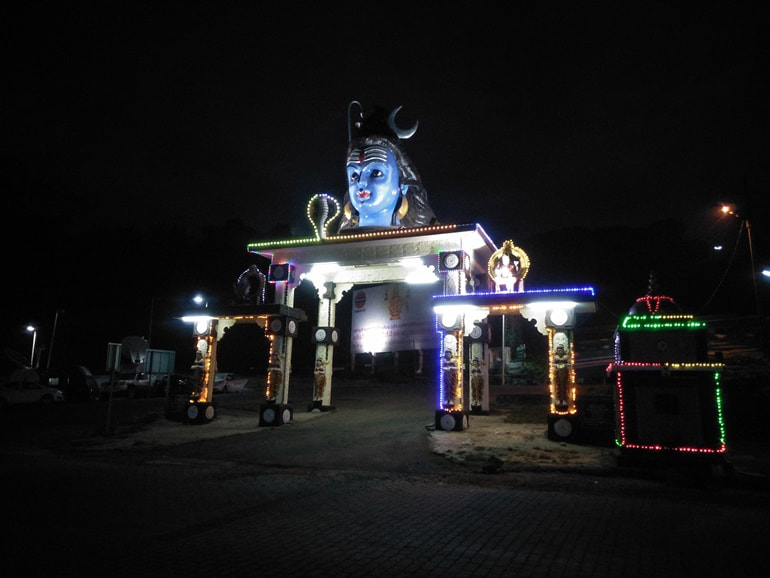  केरल में महादेव का प्रसिद्ध मंदिर नीलकमल महादेव मंदि