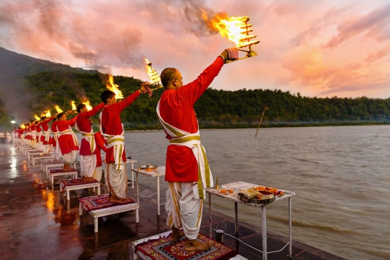 भारत राज्य के लोकप्रिय त्यौहार गंगा दशहरा उत्तराखंड 