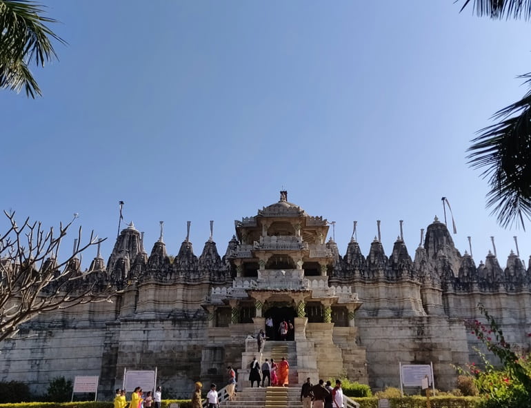 चतुर्मुख मंदिर