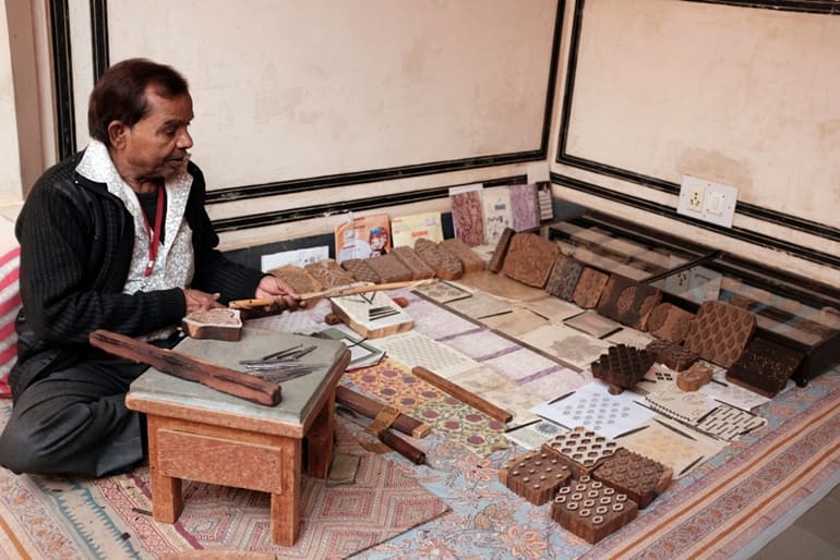 अनोखी म्‍यूजियम ऑफ हैंड प्रिंटिंग जयपुर - Anokhi Museum Jaipur In Hindi