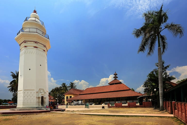 बैंटन इंडोनेशिया का प्रमुख दर्शनीय स्थल 