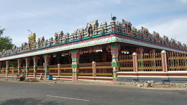 तमिलनाडु के लोकप्रिय मंदिर बन्नारी अम्मान मंदिर सत्यमंगलम