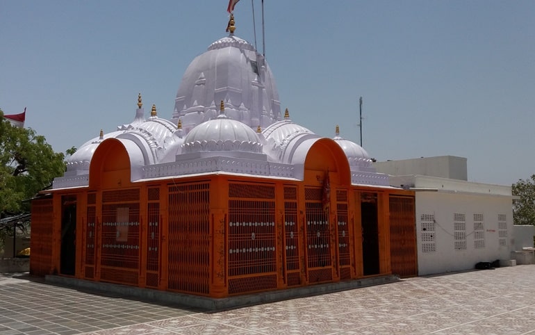 धनोप माता मंदिर भीलबाड़ा के दर्शन की जानकारी - Dhanop Mata Temple In Hindi