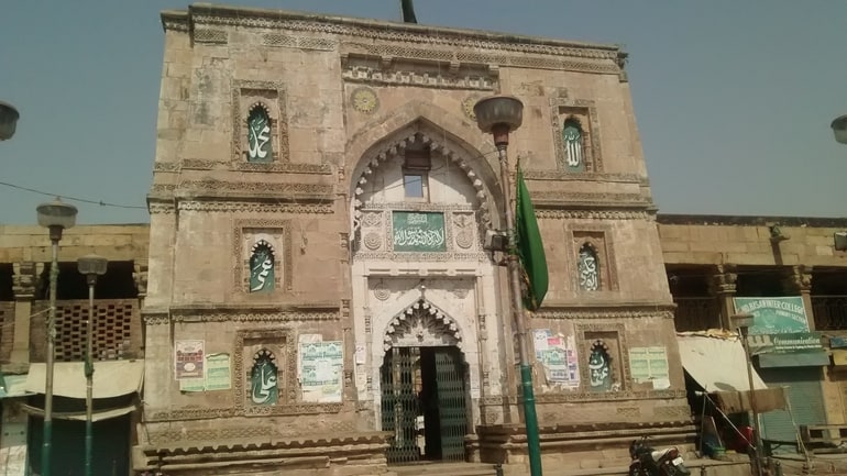 जौनपुर पर्यटन में देखने लायक जगह अटाला मस्जिद - Jaunpur Tourism Me Dekhne Layak Jagah Atala Masjid In Hindi