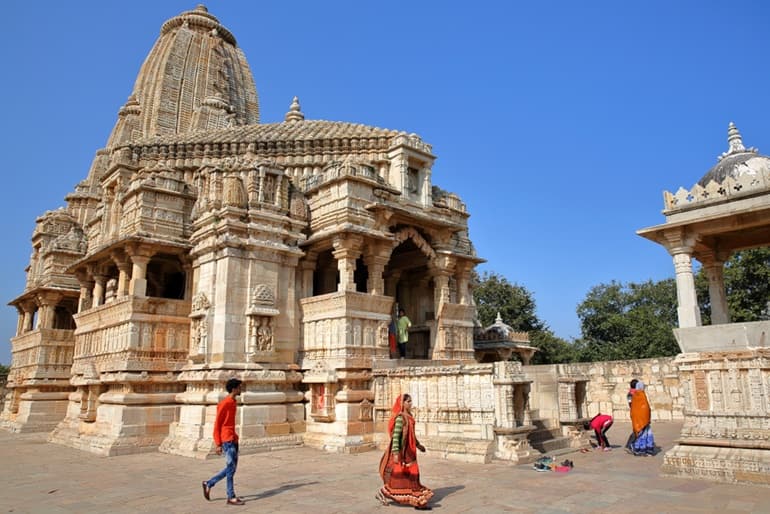 Architecture Of Meera Bai Temple Chittorgarh In Hindi