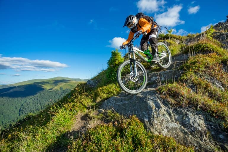 Mountain Biking Or Cycle Trekking Popular Adventure Sports In India In Hindi