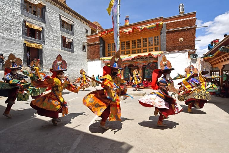 जम्मू कश्मीर का नृत्य