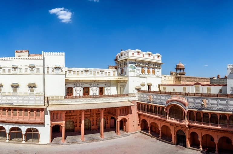 Lalgarh Palace Bikaner History In Hindi