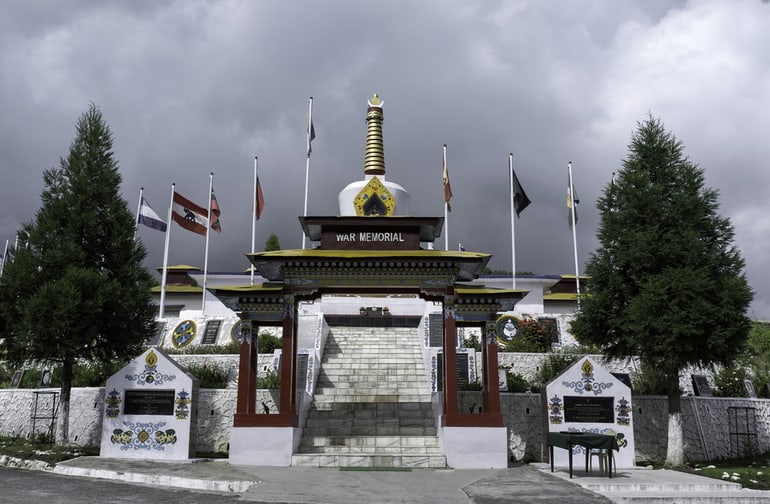 वॉर मेमोरियल तवांग का पर्यटन स्थल - War Memorial Tawang Ka Paryatan Sthal In Hindi