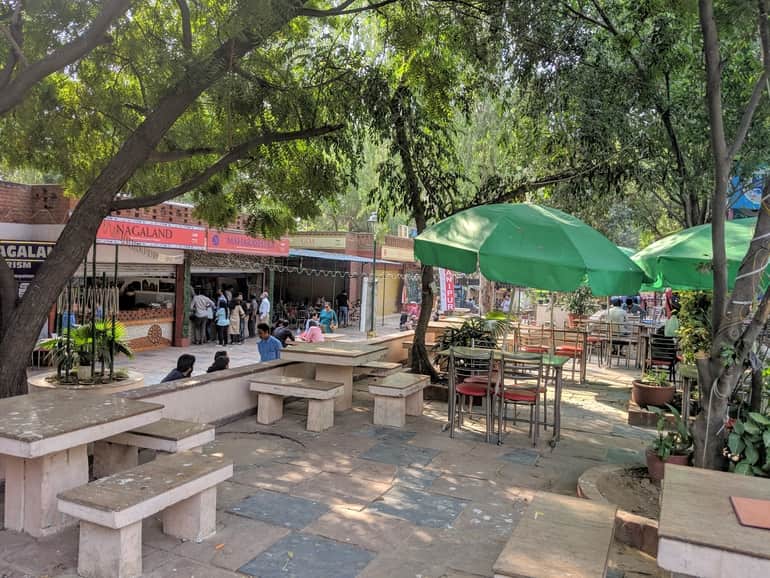 दिल्ली हाट के पास के रेस्तरां - Restaurants Nearby Dilli Haat In Hindi