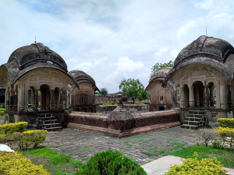 औरंगाबाद में देखने लायक खुबसूरत जगह बानी बेगम गार्डन - Aurangabad Mein Dekhne Layak Khubsurat Jagah Bani Begum Garden In Hindi