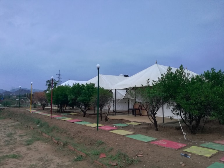 कैम्पिंग इन पुष्कर - Camping In Pushkar