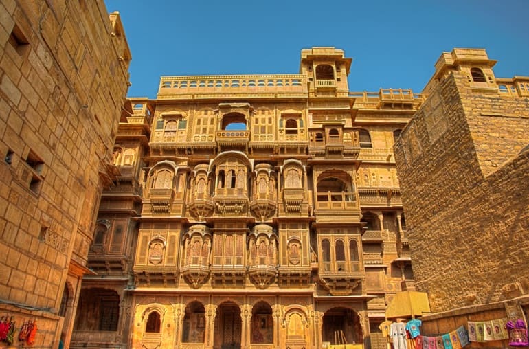पटवों की हवेली जैसलमेर – Patvon Ki Haveli Jaisalmer In Hindi