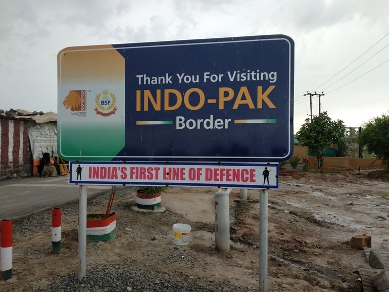 भारत-पाक सीमा जैसलमेर - Ind-Pak Border Jaisalmer In Hindi