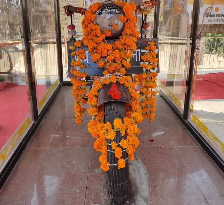 बुलेट बाबा मंदिर का इतिहास – Bullet Baba Temple History In Hindi