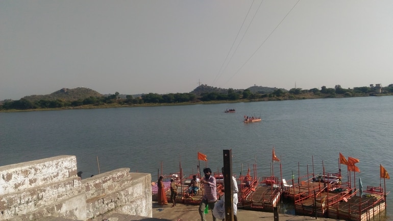 निजामाबाद पर्यटन में घूमने की अच्छी जगह बसरा - Nizamabad Paryatan Me Ghumne Ki Achi Jagah Basara In Hindi