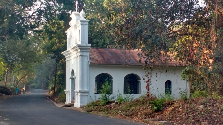 गोवा की प्रसिद्ध हॉरर प्लेस सालिगाओ गांव - Saligao Village Haunted Place In Goa In Hindi