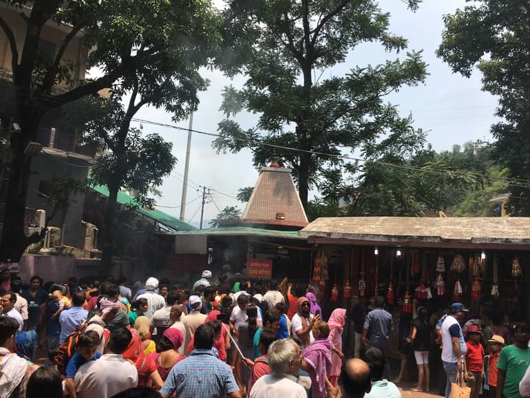 नीलकंठ महादेव मंदिर घूमने जाने का सबसे अच्छा समय - Best Time To Visit The Neelkanth Temple In Hindi