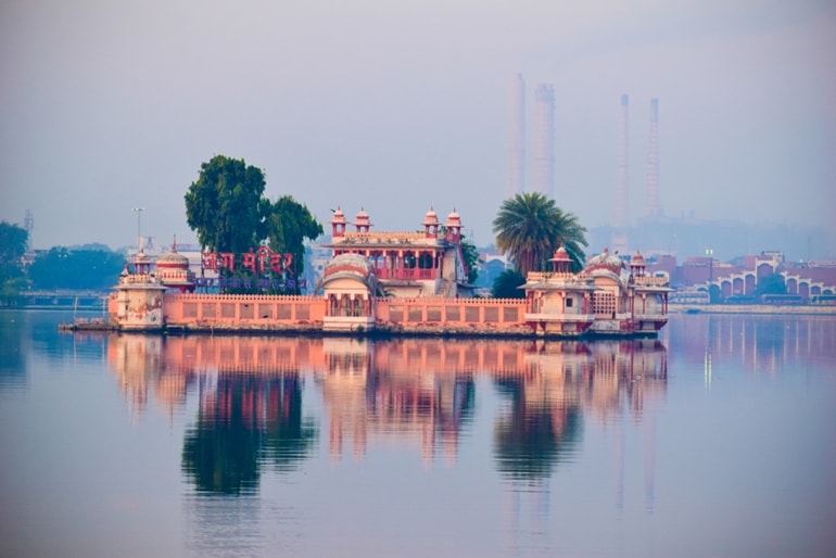 कोटा का प्रसिद्ध जगमंदिर पैलेस घूमने की जानकारी - Jagmandir Palace Kota In Hindi