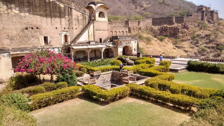 गढ़ पैलेस घूमने जाने का सबसे अच्छा समय - Best Time To Visit Garh Palace Bundi In Hindi