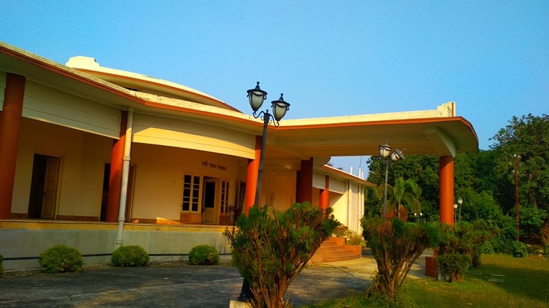 Barrackpore Ke Prasidh Darshaniya Sthal Gandhi Museum In Hindi
