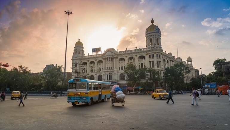 कोलकाता के टॉप 10 पर्यटन स्थल - Kolkata In Hindi