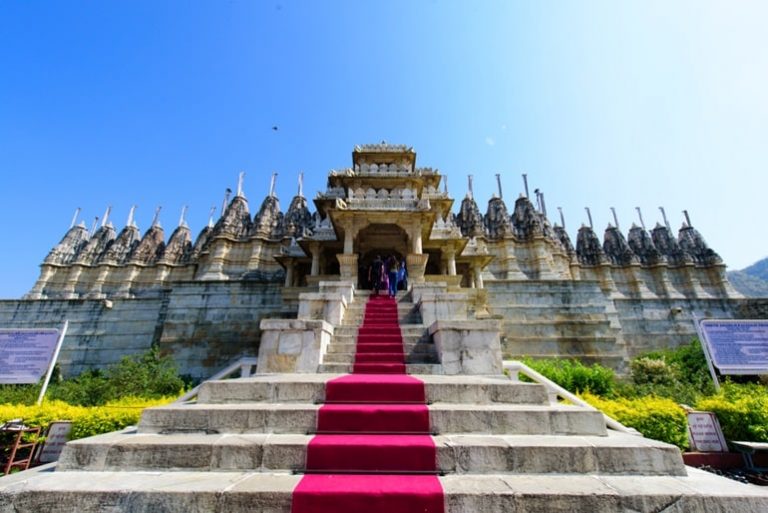 दिलवाड़ा जैन मंदिर माउंट आबू - Dilwara Jain Temple Mount Abu In Hindi