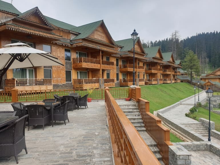 खैबर हिमालयन रिज़ॉर्ट एंड स्पा - The Khyber Himalayan Resort & Spa In Hindi
