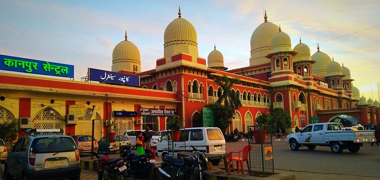 कानपुर सेंट्रल रेलवे स्टेशन – Kanpur Central Railway Station In Hindi