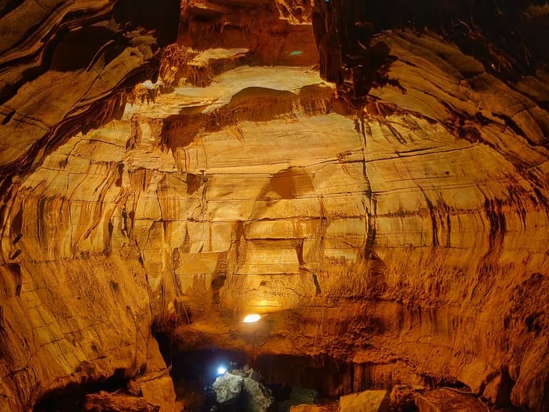 बेलम गुफाएं - Belum Caves In Hindi