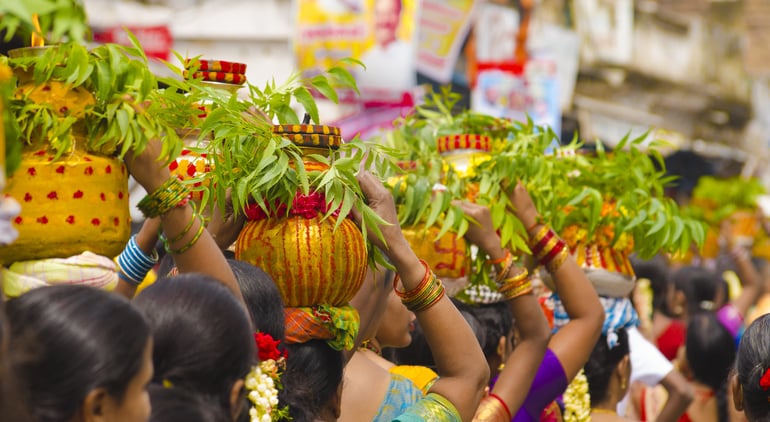 बोनालु –  Bonalu Festival In Hindi