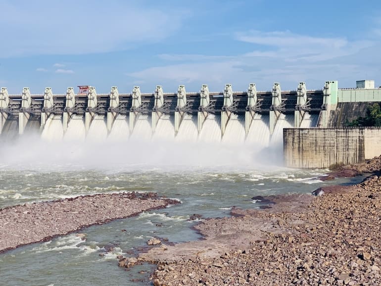 इंदिरा सागर बांध - Indira Sagar Dam In Hindi
