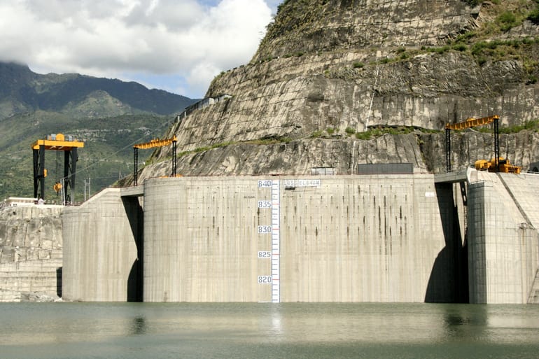 टिहरी बांध की संरचना – Structure of Tehri Dam in Hindi